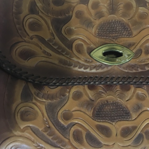 Vintage hand tooled leather bag - Picture 8 of 8